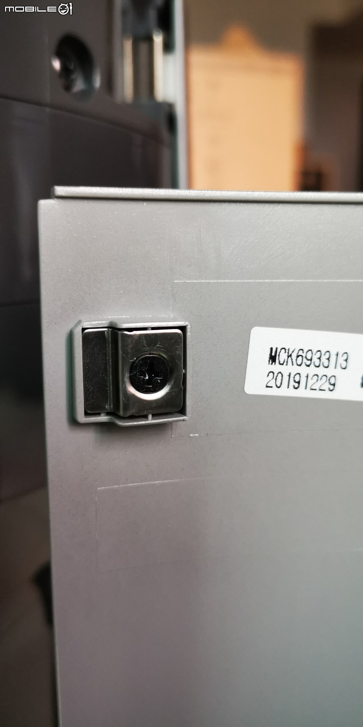 LG空氣清淨機 360度空氣淨化循環扇  AS601DPT0 大銀開箱(白色叫大白,銀色叫大銀)