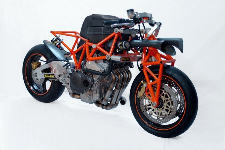 【海外新訊】透過 3D 列印製作的帥氣摩托車 BOTTPOWER Morlaco