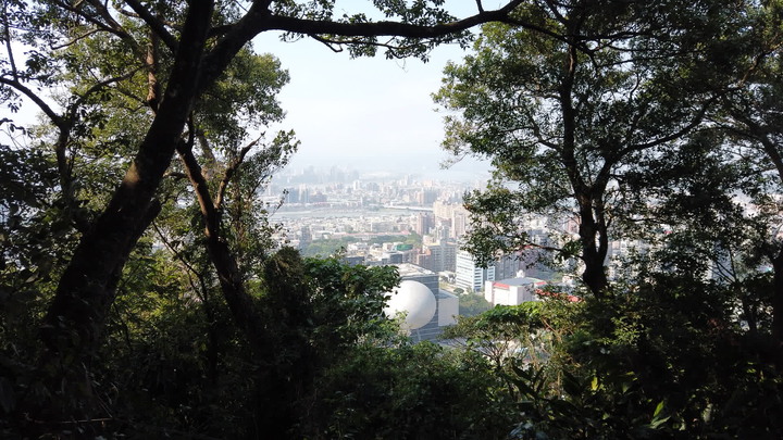 [樂山童盟] [台北中山] 劍潭山親山步道(圓山水神社-劍潭山-劍潭山中山北路登山口)