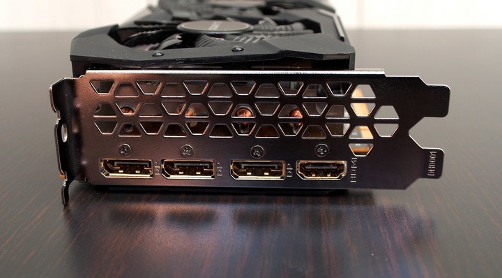 A卡中階生力軍 Gigabyte RX5600XT Gaming OC 開箱