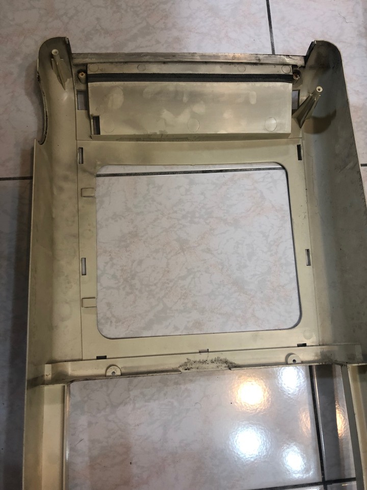 日立除濕機RD-200J DIY大保養(拆開分解組裝),更換微動開關