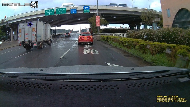 車身號碼不等於車牌牌號故不與舉發