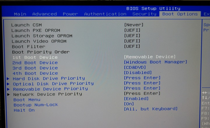 重灌win10 但bios卻始終抓不到usb
