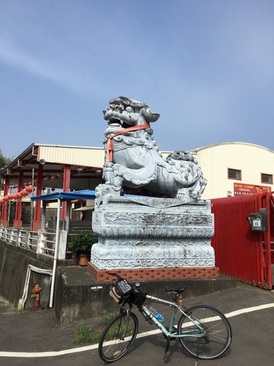 騎 車 到 月 球 ( 燕 巢、田 寮 )