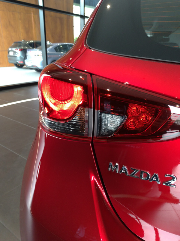 求解,CX-3和Mazda2你會買哪台?