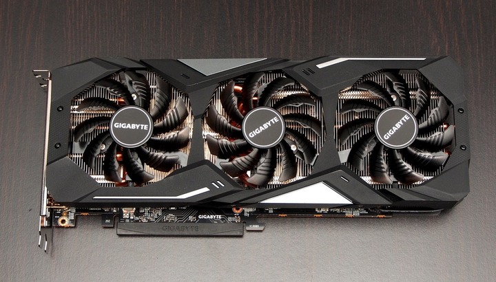 A卡中階生力軍 Gigabyte RX5600XT Gaming OC 開箱
