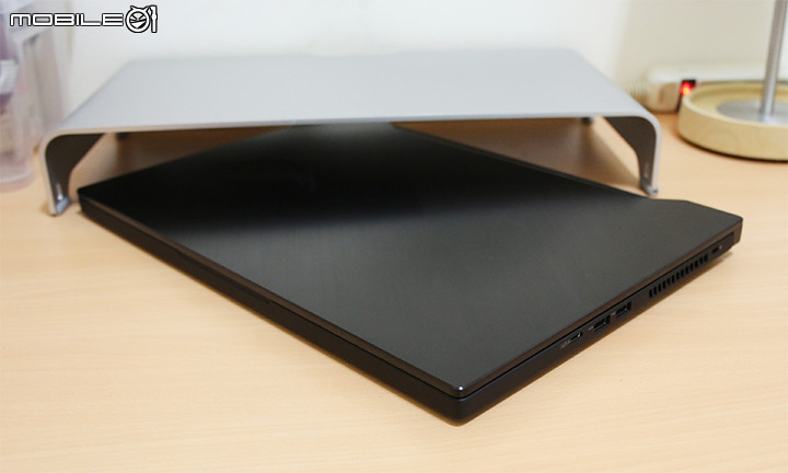 點我看大圖 秘密基地專用 - ROG 西風之神 M GU502神秘黑