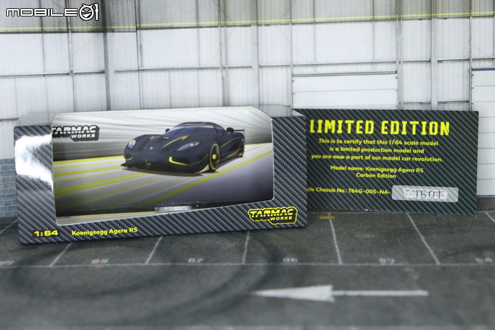 1/64模型車分享以及心得(文長)： TARMAC Works 的Koneigsegg Agera RS 模型車(車展限定/一般款)