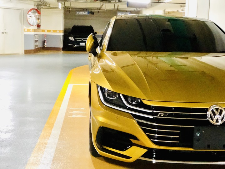 Arteon 轎跑近距離直擊