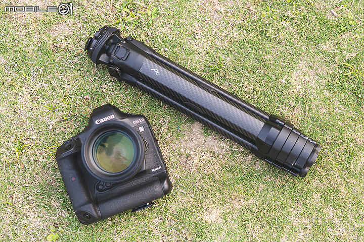 Peak Design Travel Tripod 旅行者腳架|輕巧便攜 極速展開收合!