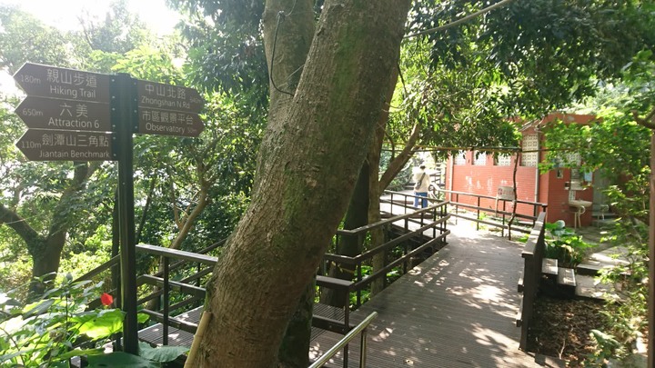 [樂山童盟] [台北中山] 劍潭山親山步道(圓山水神社-劍潭山-劍潭山中山北路登山口)