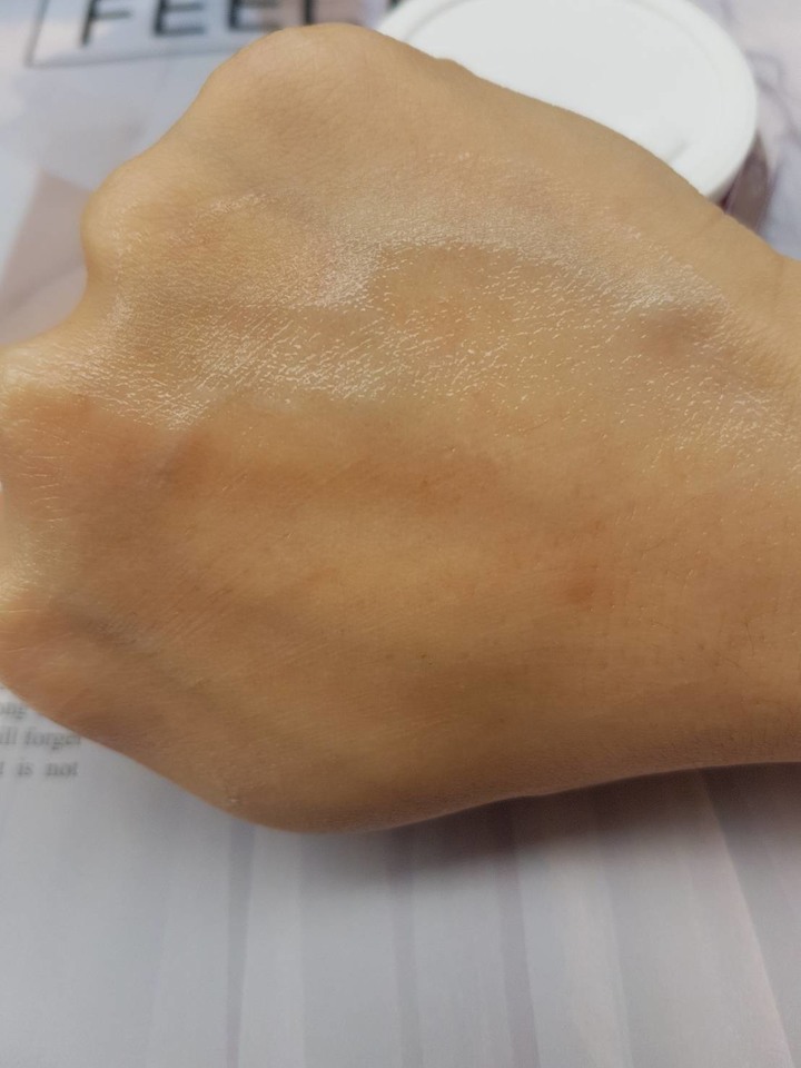 台酒抗皺活膚霜開箱分享
