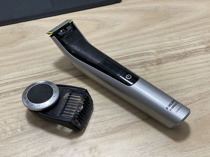 肺炎退散!史上最強/CP電動刮鬍刀! 飛利浦 OneBlade-QP6520實測開箱!
