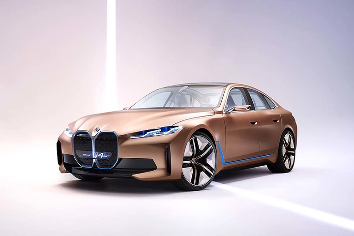 BMW品牌標誌大改款 藍白徽極簡平面化
