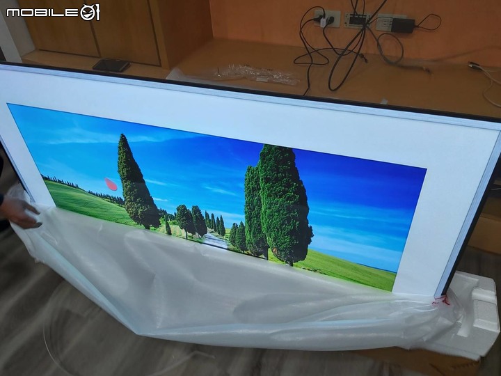 簡易開箱 LG OLED65C9PWA