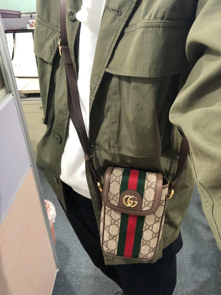 Gucci 手機包