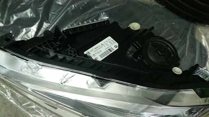 BMW F30 更換LED大燈