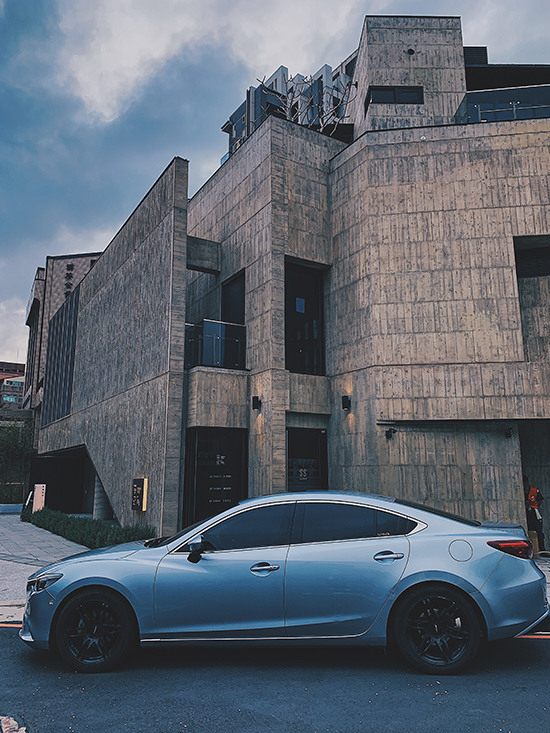 手機拍車& Mazda6入手四年心得