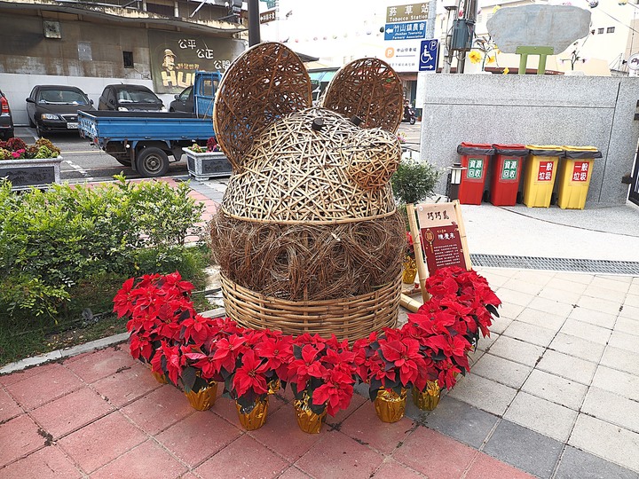 南投 竹山 小日子竹山菸草站｜原專賣局臺中支局竹山葉煙草收納場 — 煙草文化資產再生、簡單過過小日子