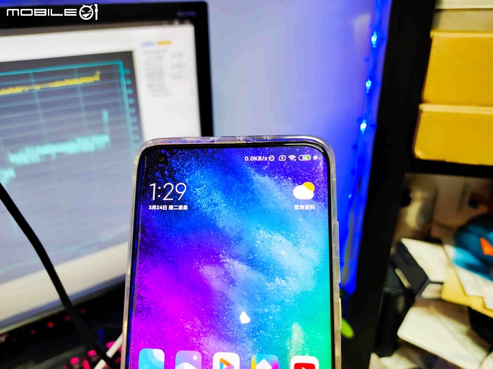 【 開箱 】小米 30W 無線充電器充電實測 – 無線充電是否能取代有線充電？