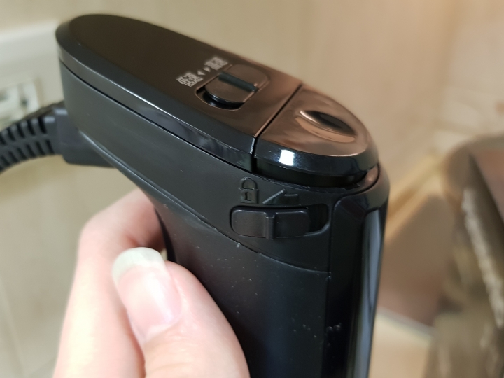 開箱Panasonic手持攪拌棒 MX-S301 (本文末有影片開箱實際料理應用)