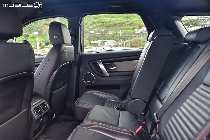 Land Rover 小改款 Discovery Sport P250 R-Dynamic SE 試駕 不只帥勁,內在更是全面升級!