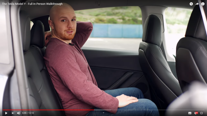 《Model Y》後座詳細評測－座椅高度／空間／可調角度