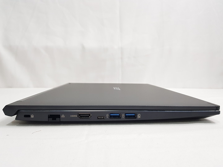 【小宅開箱】acer Aspire 7 A715-74G 披著假皮的猛獸