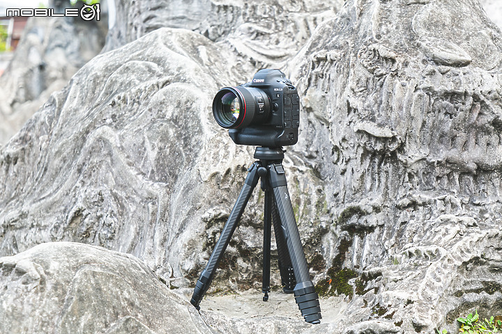 Peak Design Travel Tripod 旅行者腳架｜輕巧便攜 極速展開收合！