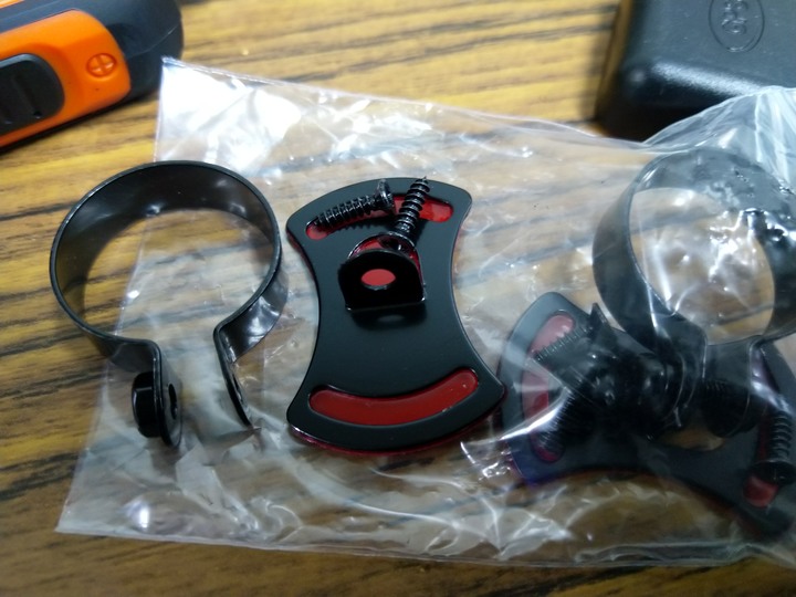 超高CP值，XBHT 雙鏡頭+星光夜視+GPS+主機防水行車紀錄器開箱