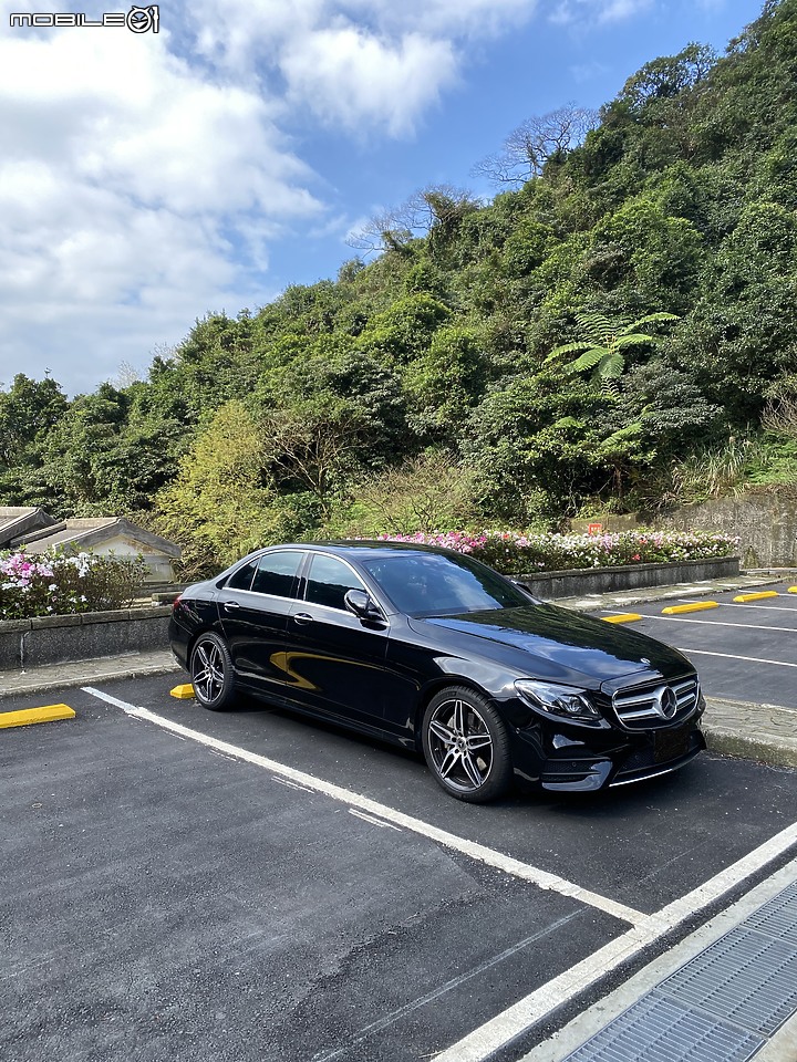 E路走來 始終如E，E路相挺 愛是唯E