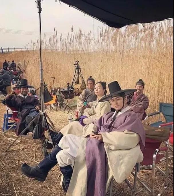 高能回歸！古裝版喪屍圍城，比上一部更加慘烈