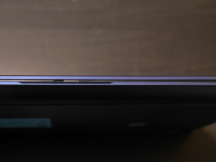 造型吸睛、輕巧便攜、使用順暢 — 商用筆電的最優選 — 《HP EliteBook Dragonfly》體驗心得
