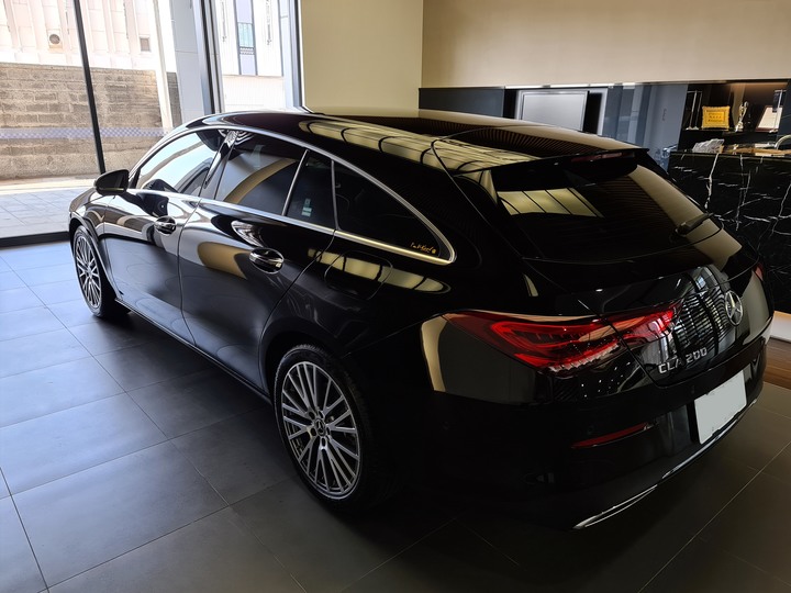 點我看大圖 賓士新車陪同交車記錄 A200 Sedan & CLA200 Shooting Brake