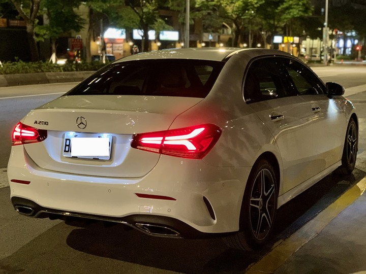 到港至交車6個工作天 - 德訂A200 Sedan 忠於自己的感受 偏執的剛剛好