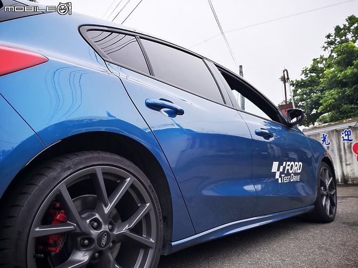 純粹分享Ford Focus ST(純圖)