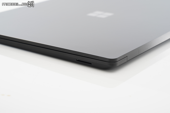 微軟 Surface Laptop 3 15" 測試報告 效能非絕對 繪圖好好用！