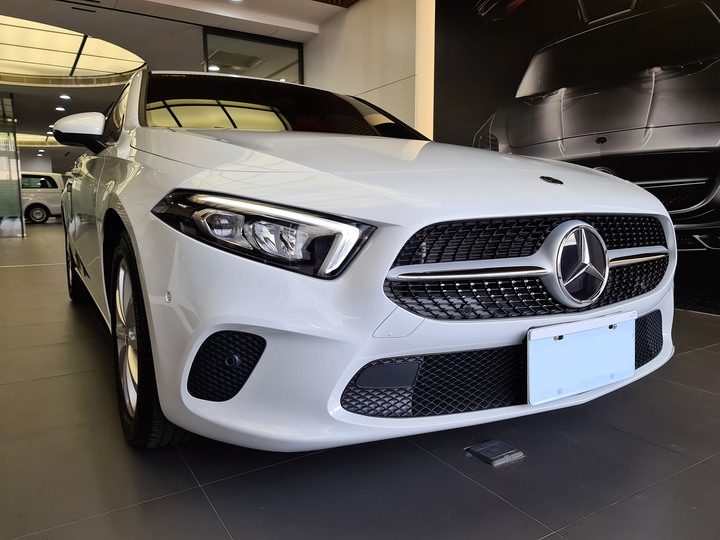 點我看大圖 賓士新車陪同交車記錄 A200 Sedan & CLA200 Shooting Brake