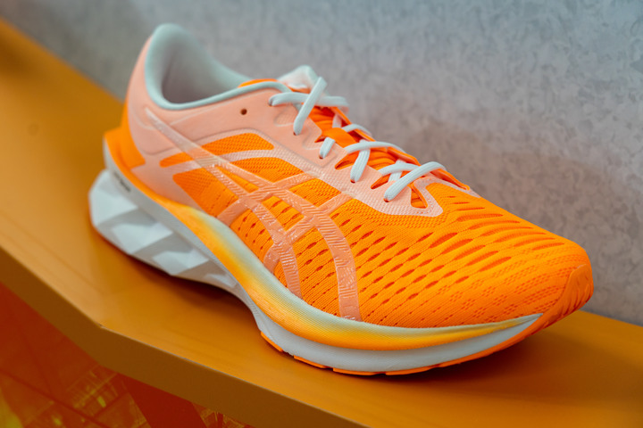 澀谷斑馬線成為設計主軸！ ASICS MODERN TOKYO系列重現東京街頭元素