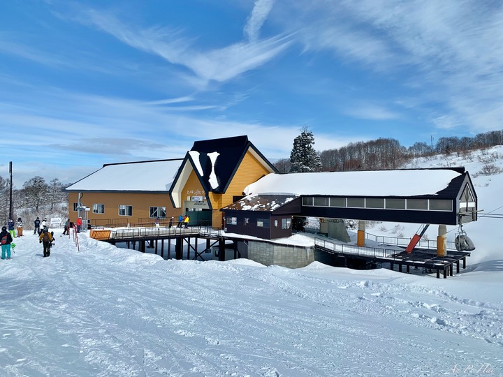 【 Nozawa Onsen 野澤溫泉】如何從東京到野澤溫泉以及平價民宿朝一食堂介紹！快來看童話故事般場景的野澤溫泉還有一定要吃的蘋果冰淇淋
