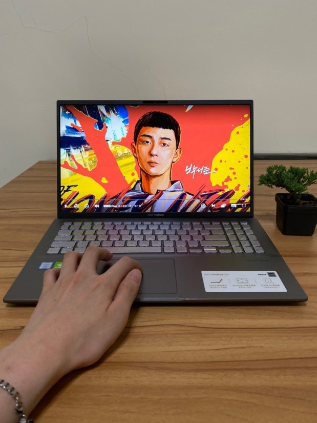 ASUS VivoBook S15 S531不怕黑 來自居家防疫者的開箱