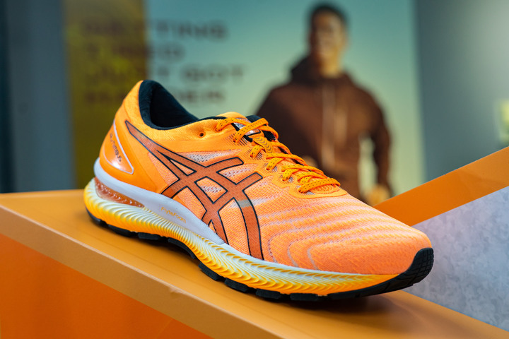 澀谷斑馬線成為設計主軸！ ASICS MODERN TOKYO系列重現東京街頭元素