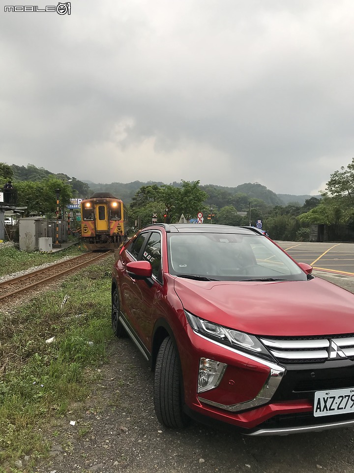 點我看大圖 <圖多> 雙五星安全認證的Eclipse Cross 讓我們重溫戀愛的感覺