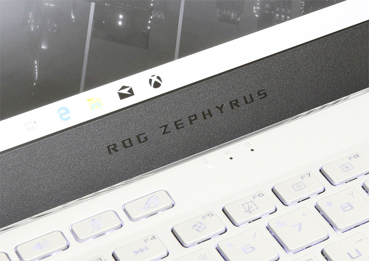 點我看大圖 ROG 西風 Zephyrus G14 月光白入手(圖多更)