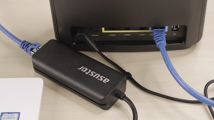 Mesh WiFi 6 實測速度達 884Mb/s,ASUS ZenWiFi AX (XT8)