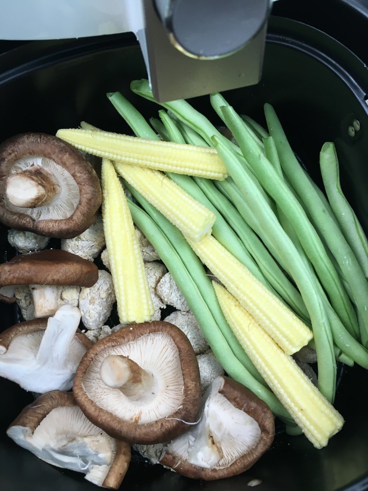 宅在家氣炸鍋(飛利浦)鹹酥雞開炸起來