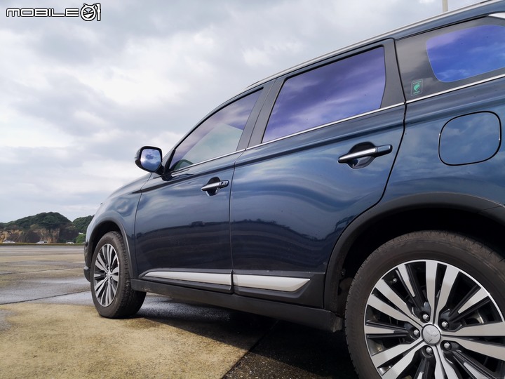 純粹分享Mitsubishi Outlander(純圖)4