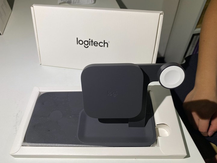 [開箱] Logitech POWERED 3-in-1 Dock 羅技三合一無線充電板