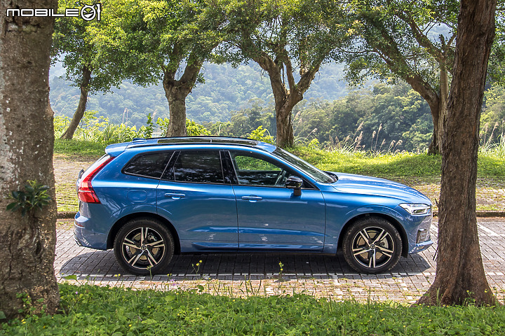 Volvo XC60 B5 R-Design 試駕 更高效的 48V Mild Hybrid 輕油電入駐