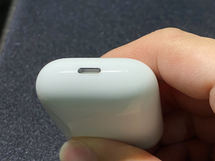 傳說來自香港 AirPods 評價都說是正貨...之...真實體驗